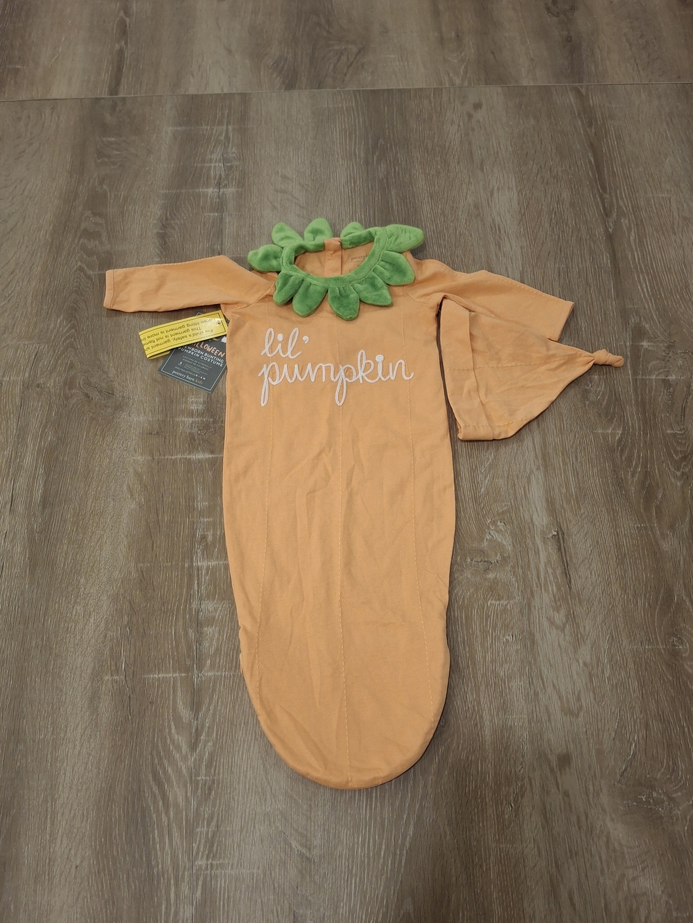 Pottery Barn Kids Baby Pumpkin Bunting Costume 0-6M NWT Orange Green